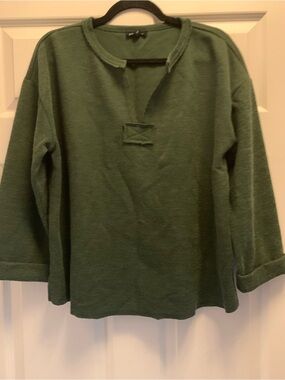 Women’s Forest Green Blue Pepper Notch-Neck Sweatshirt
